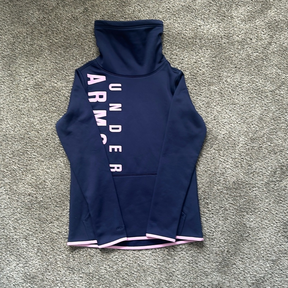 Women Under Armour Sweatshirt